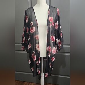 Black with Pink/Burgendy Floral Design Cardigan Length Kimono. Size L-XL